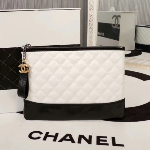 Chanel 2017 Kalbsleder Clutch 8127 Weiß