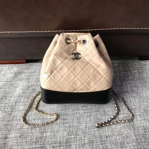 Chanel 2018 Original Kalbsleder Rucksack 81229 Kamel