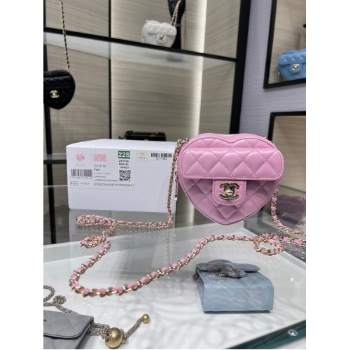 Chanel 2022S Love Heart Mini-Lammleder-Crossbody-Kettentasche AO2784 rosa