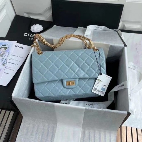 Chanel 2.55 Kalbsleder Flap Bag A37587 himmelblau
