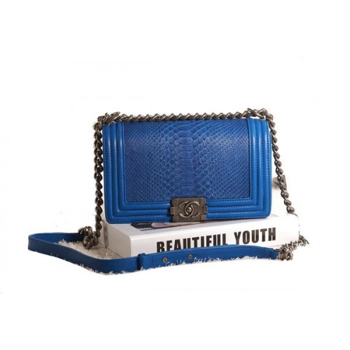 Chanel Boy Flap Umhängetasche Blau Original Schlangenleder A67086 Silber