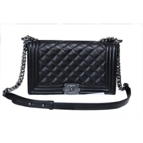 Chanel Boy Flap Umhängetasche aus Kalbsleder A90164 Schwarz