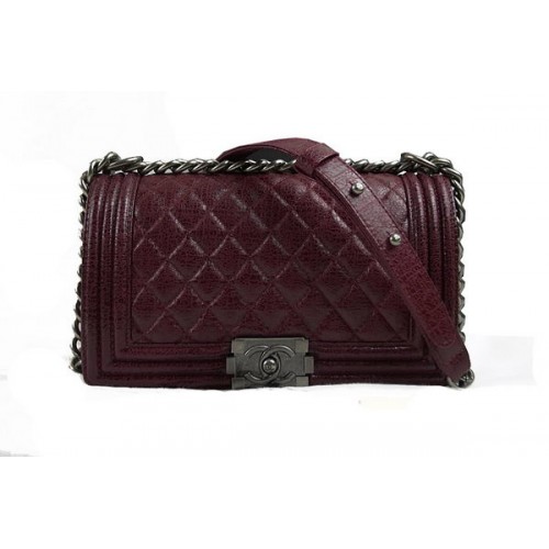 Chanel Boy Flap Umhängetasche aus original glasiertem Craquelé-Leder A67025 Burgund