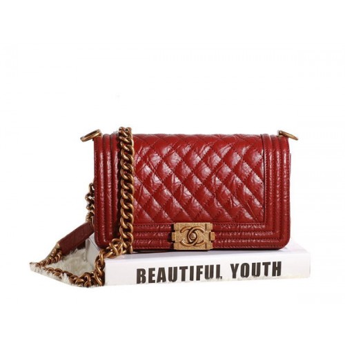 Chanel Boy Flap Umhängetasche in Wine Original Glazed Crackled A67086 Gold