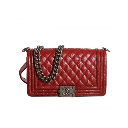 Chanel Boy Flap Umhängetasche in Wine Original Glazed Crackled A67086 Silber