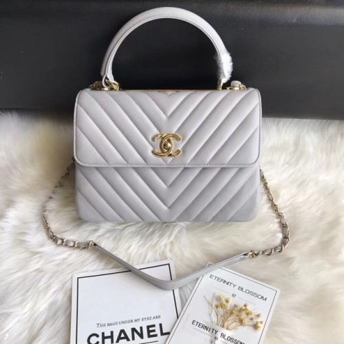 Chanel CC Original Lammfell-Überschlagtasche 92236V Graugoldschnalle