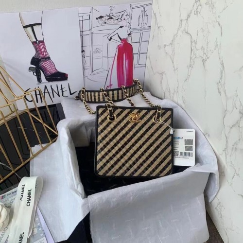 Chanel Tasche mit Kordelzug Raffia Jutefaden Goldfarbenes Metall Schwarz Beige AS2421