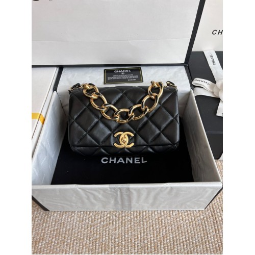 Chanel FLAP BAG Lammleder Goldfarbenes Metall AS3366 schwarz