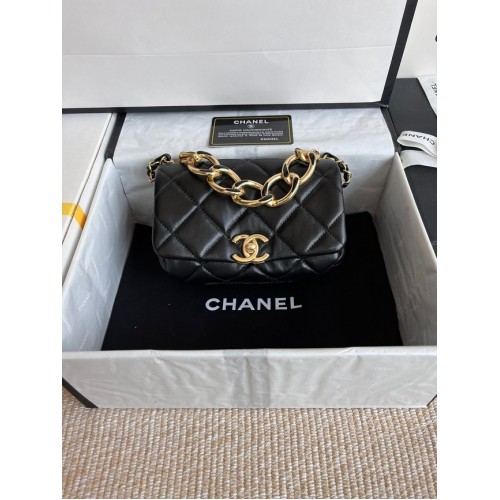 Chanel FLAP BAG Lammleder Goldfarbenes Metall AS3375 schwarz