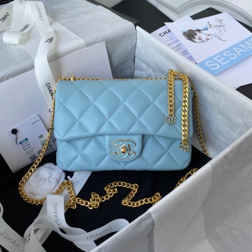 Chanel Flap Lammleder kleine Umhängetasche AS3114 blau