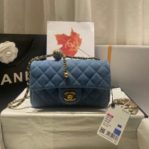 Chanel Flap Denim Umhängetasche AS1116 blau