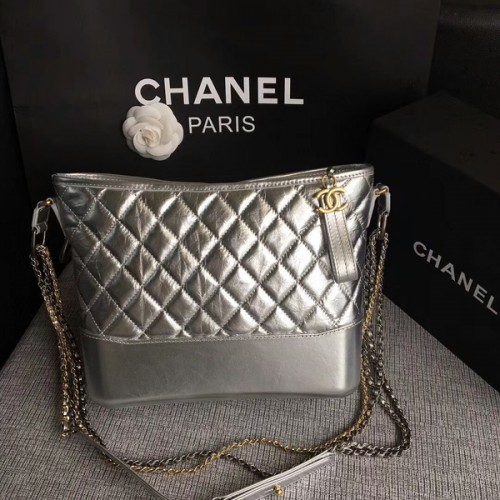 Chanel Gabrielle Umhängetasche Original Kalbsleder A93842 Silber