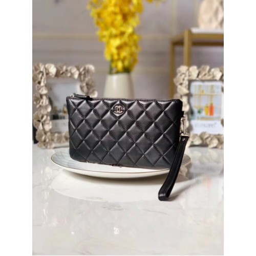 Chanel Lammleder Clutch silberfarben Metall A010 schwarz