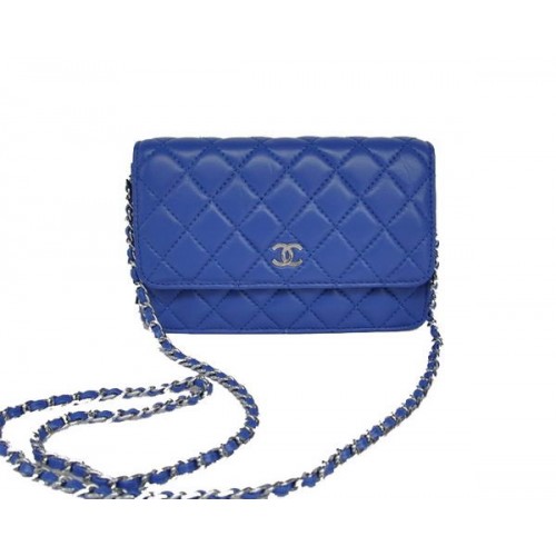 Chanel Lammleder Flap Bag A33814 Blau mit silberner Hardware