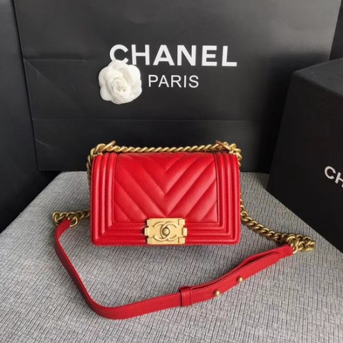 Chanel Le Boy Flap Umhängetasche Original Caviar Leather P67085 Cherry Gold Buckle