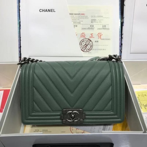 Chanel Leboy Original Kaviarleder Umhängetasche V67086 grüne Silberkette
