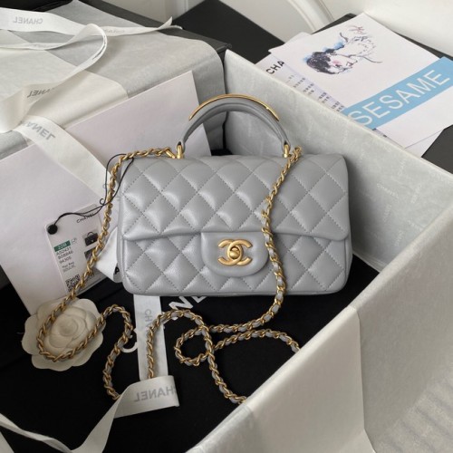 Chanel MINI FLAP BAG MIT OBEREM GRIFF AS2431 grau
