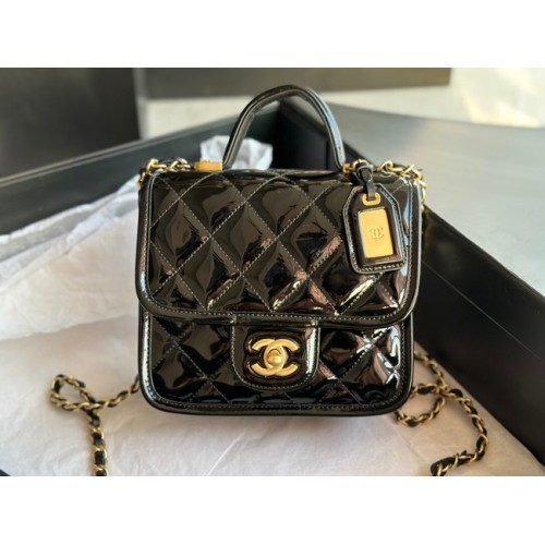 Chanel MINI FLAP BAG MIT OBEREM GRIFF AS3652 schwarz
