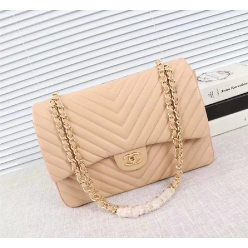 Chanel Maxi Classic Flap Bag Apricot Chevron Schaffell Leder A58601 Gold