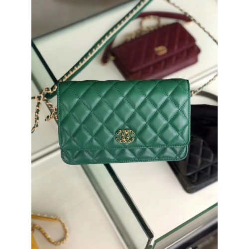 Chanel Original Leder Geldbörse mit Kette AP0724 grün