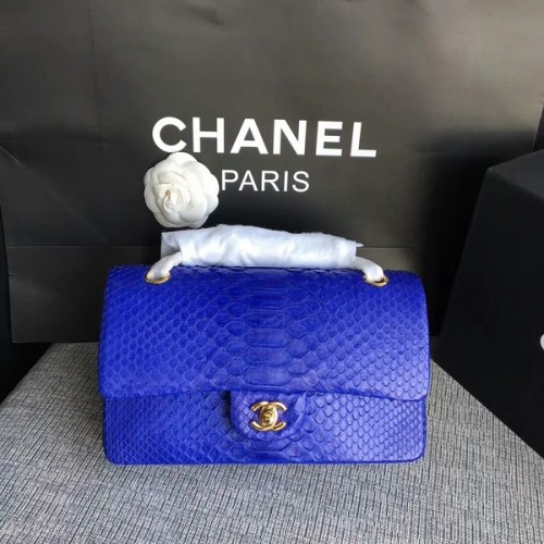 Chanel Original Schultertasche aus Pythonleder CF1112W
