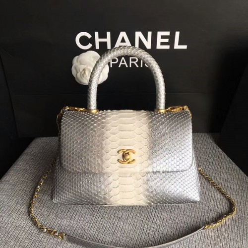 Chanel Original Tragetasche aus Pythonleder 8119F