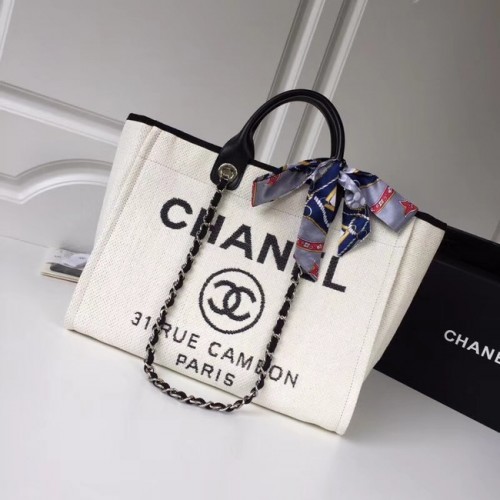 Chanel Original Tote Einkaufstasche Canvas Kalbsleder Silberfarbenes Metall 92298 weiß