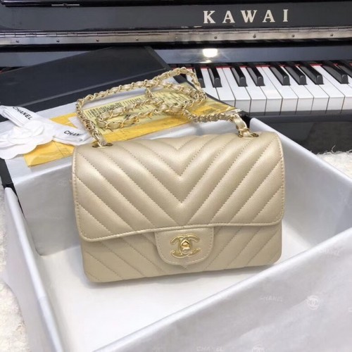 Chanel Small Classic Handtasche Genarbtes Kalbsleder Goldfarbenes Metall A69900 Gold