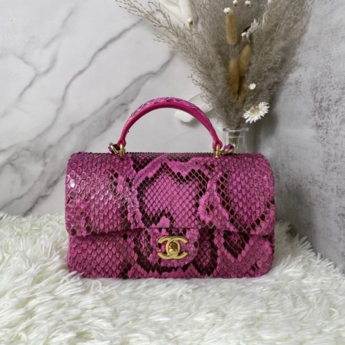 Chanel Schlangenhaut-Mini-Klappentasche mit Top-Griff AS2431 Fuchsia