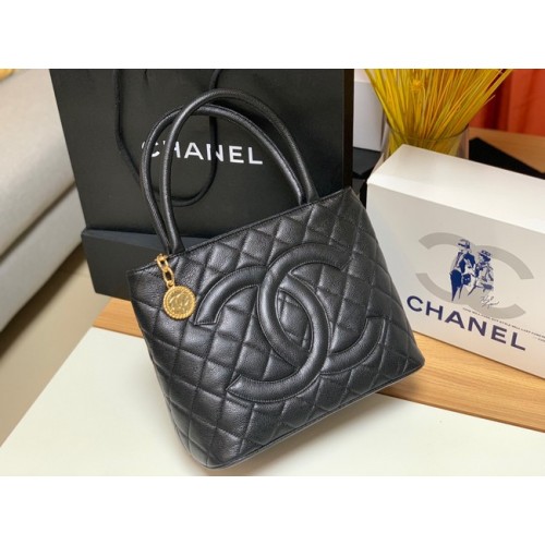 Chanel Tote Bag Genarbtes Kalbsleder&goldfarbenes Metall AS1804 schwarz