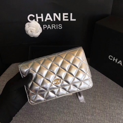 Chanel WOC Flap Bag Original Schafsleder 33814B Glod