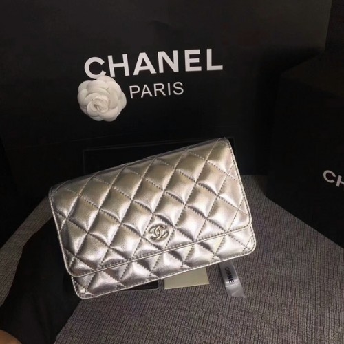 Chanel WOC Flap Bag Original Schafsleder 33814B Silber