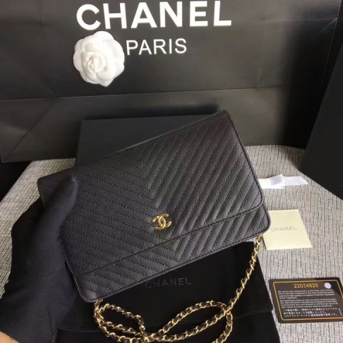 Chanel WOC Flap Umhängetasche Schwarzes Kalbsleder A33814 Gold