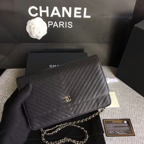 Chanel WOC Flap Umhängetasche Schwarzes Kalbsleder A33814 Silber