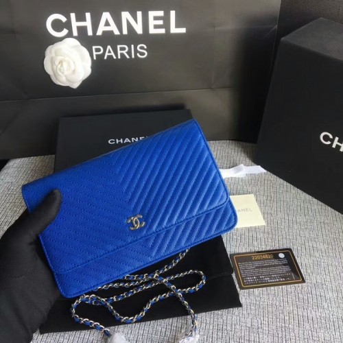 Chanel WOC Flap Umhängetasche Blau Kalbsleder A33814 Silber