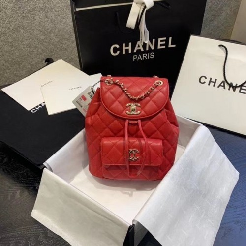Chanel Rucksack Genarbtes Kalbsleder Goldfarbenes Metall AS1371 Rot