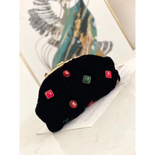 Chanel Kupplung Samt Schwarz Goldfarbenes Metall AB2137