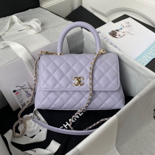 Chanel Klappentasche mit Griff oben Genarbtes Kalbsleder goldfarbenes Metall A92990 hellviolett