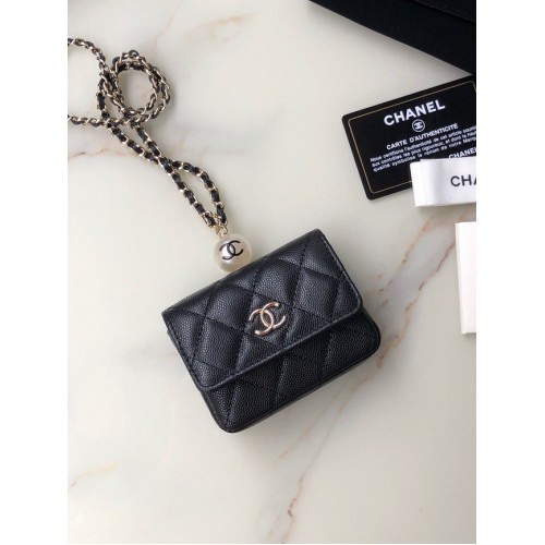 Chanel Geldbörse mit Klappe und Kette AP2119 schwarz