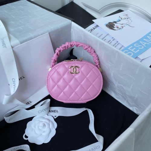 Chanel Lammfell-Henkeltasche AP27301 rosa