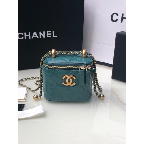 Chanel Mini Umhängetasche Lammleder Goldfarbenes Metall AP2292 blau