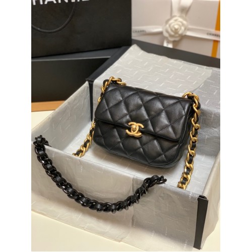 Chanel Mini-Umhängetasche Lammleder&goldfarbenes Metall AS3205 schwarz