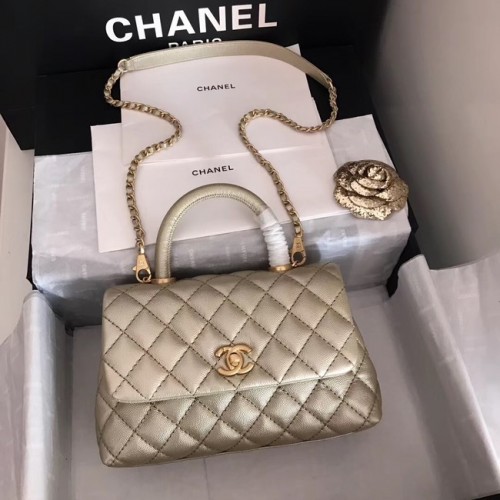 Chanel Original Kaviarleder-Überschlagtasche mit oberem Griff A92290 Helles Gold und goldfarbenes Metall