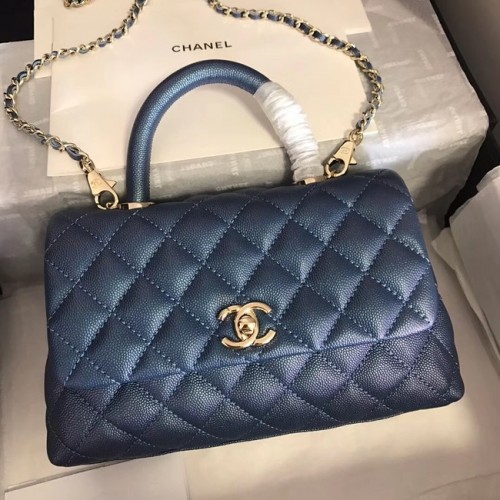Chanel Original Kaviarleder-Überschlagtasche mit oberem Griff A92290, blaues und goldfarbenes Metall