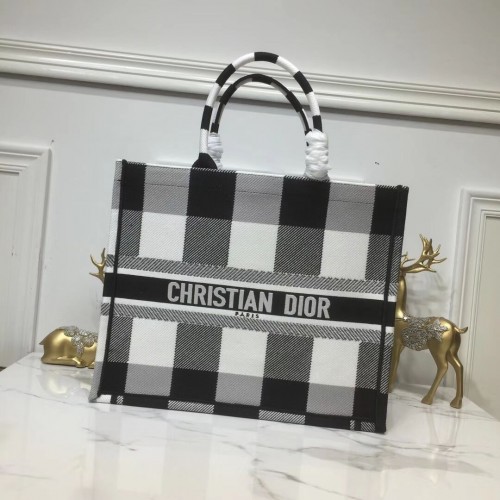 DIOR BOOK TOTE BAG AUS BESTICKTEM LEINWAND C1286 Quadratisch