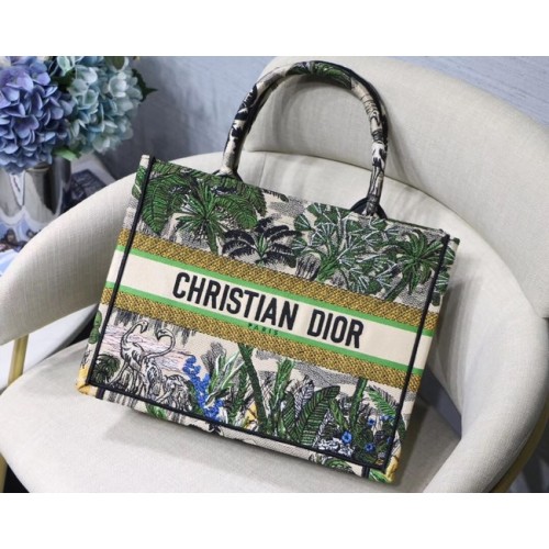DIOR BOOK TOTE BAG AUS BESTICKTEM CANVAS C1287 Grün