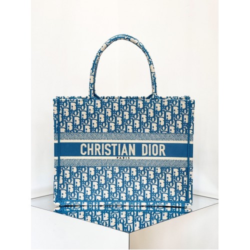 DIOR BOOK TOTE Stickerei C1287-26 blau