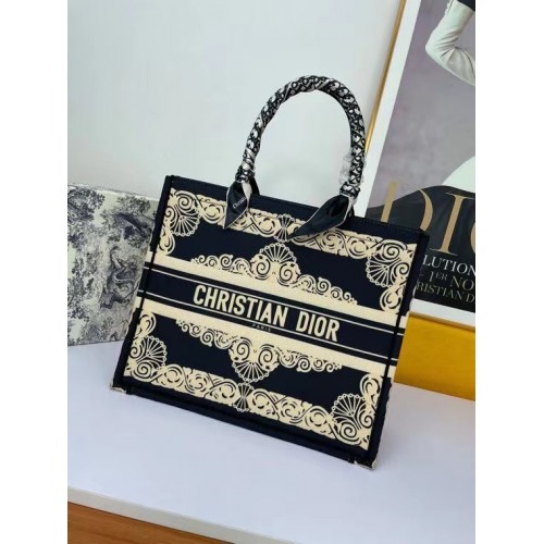 DIOR BOOK TOTE Mehrfarbige Stickerei M1297ZR-14