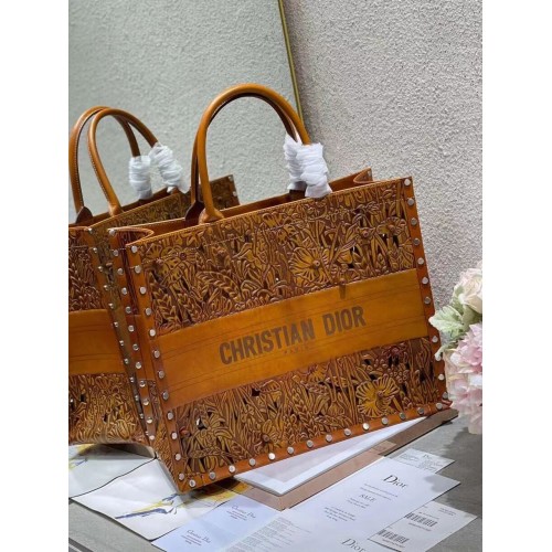 DIOR BOOK TOTE Mehrfarbige Stickerei M1297ZR-5 GELB