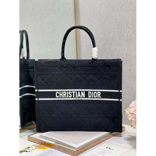 DIOR BOOK TOTE Samt C1286-5 weiß